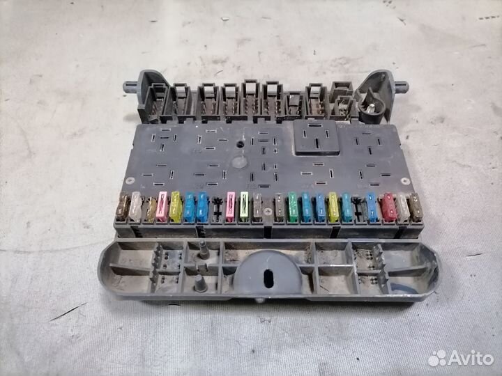 Блок предохранителей Skoda Felicia без реле 1998