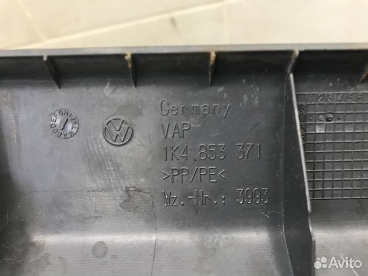 Накладка порога (внутренняя) Golf V 2003-2009