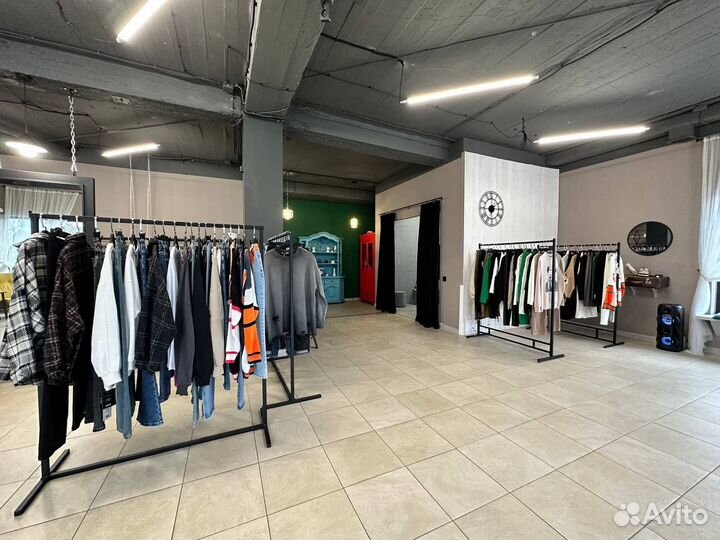 Продам Шоурум