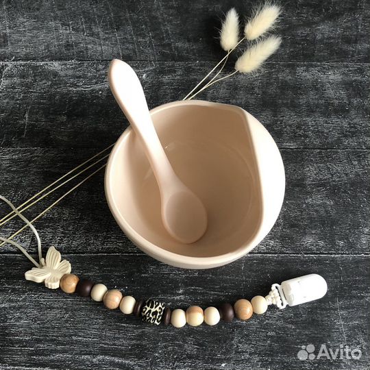 Посуда из пищевого силикона / силиконовая посуда