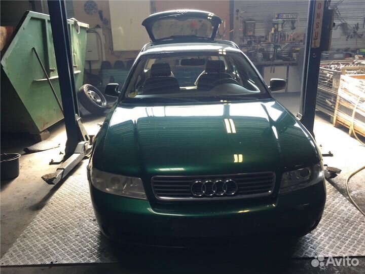 Разбор на запчасти Audi A4 (B5)