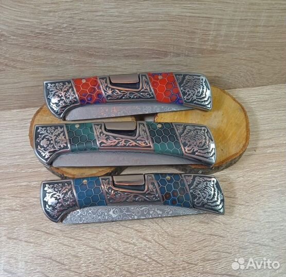 Нож складной дамаск светящийся