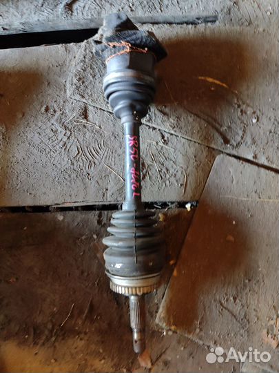 Приводной вал Toyota Town Ace Noah SR50 4WD