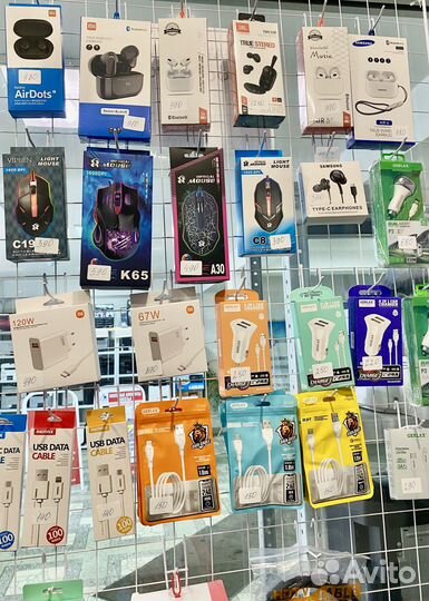 Аксессуары для телефонов