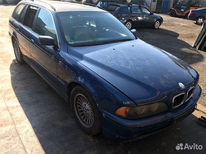 Разбор на запчасти BMW 5 E39 1995-2003