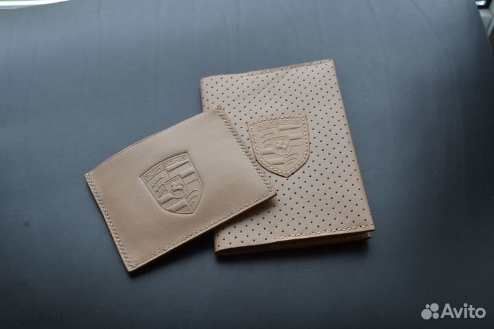 Обложка на паспорт и Картхолдер на 2 карты Porsche