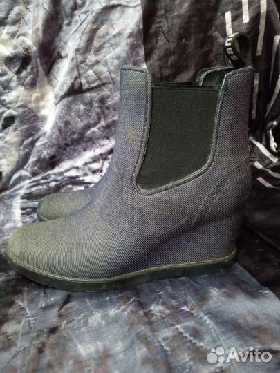 Женские резиновые сапоги