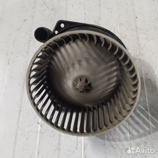 Мотор печки Nissan Maxima 32 седан 3 1998