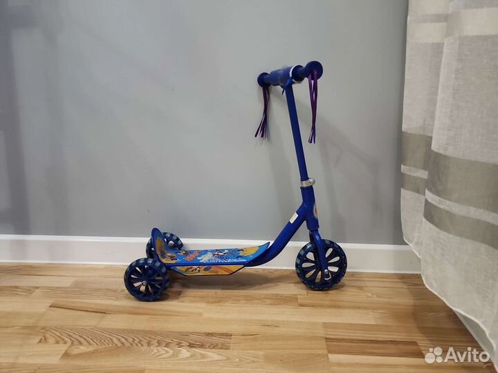 Самокат детский трехколесный новый
