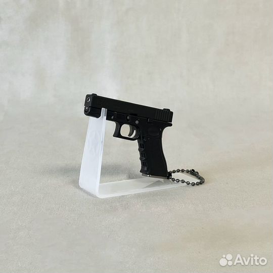 Glock-17 разборный металлический брелок