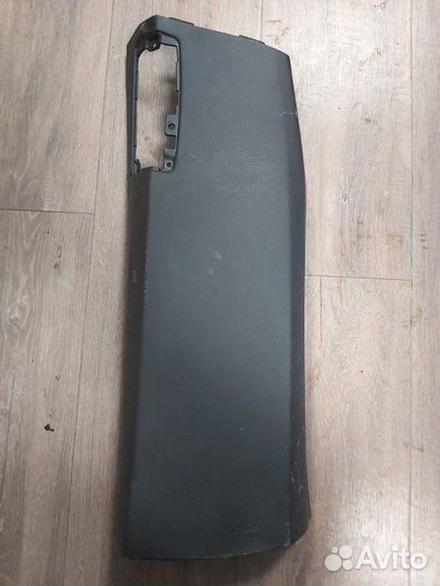 Накладка стойки левая Bmw X5 3.0D E70 M57N2 2007