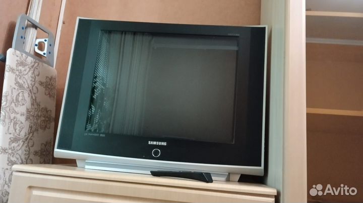 Телевизор samsung 29