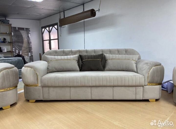 Диван и кресло