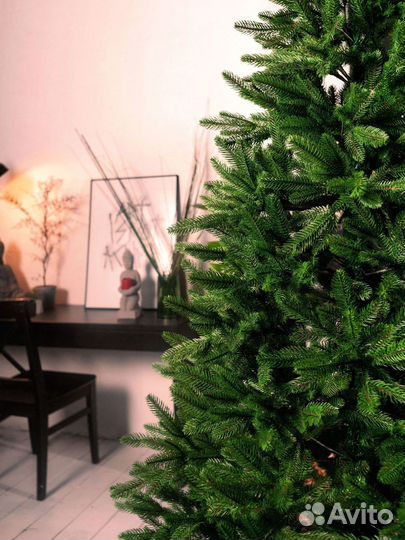 Елка искусственная