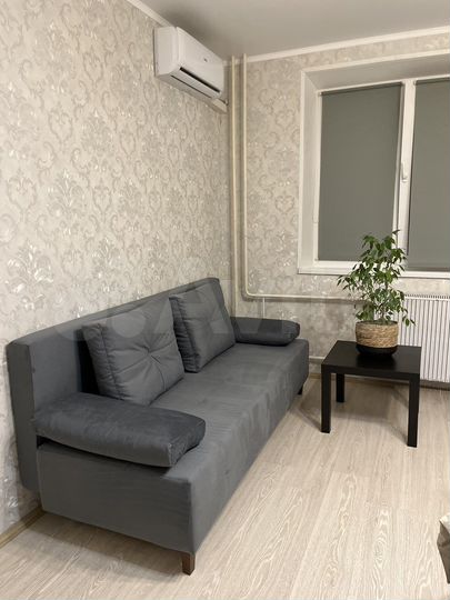 2-к. квартира, 52 м², 6/10 эт.