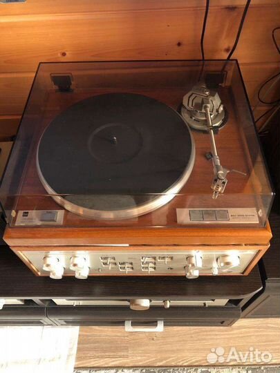 Проигрыватель винила