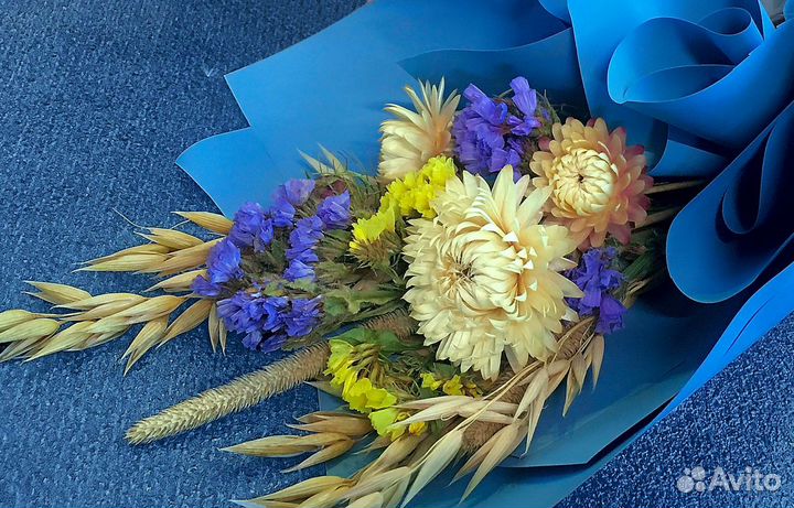 Букеты - комплименты: подарок из сухоцветов