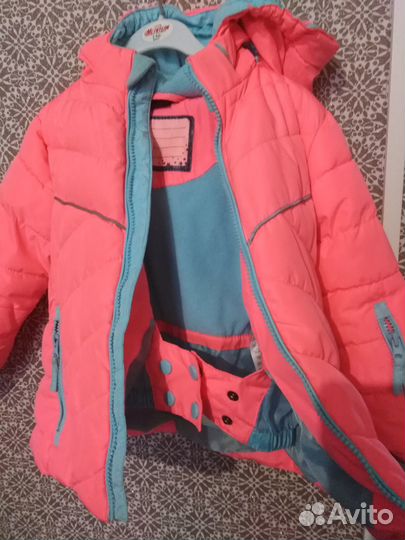 Куртка на девочку 98 104р