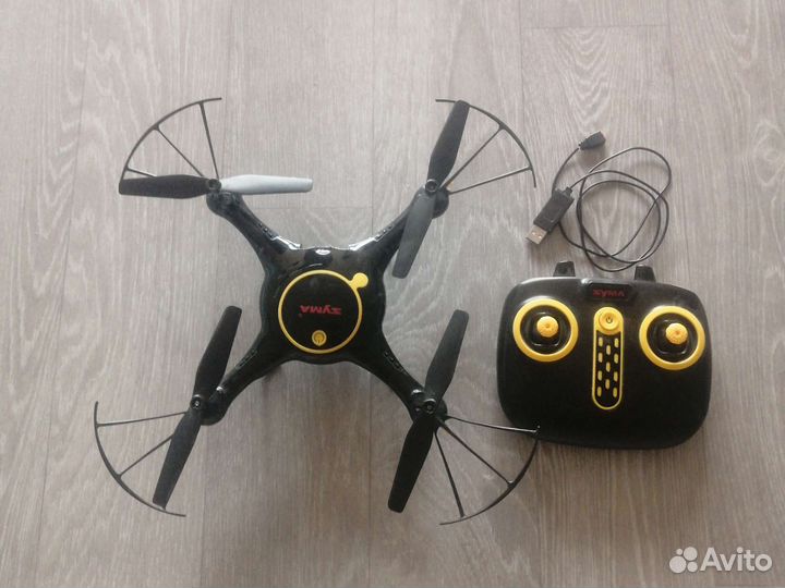 Квадрокоптер с камерой