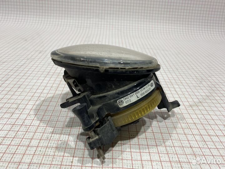 Фара противотуманная левая для VW Golf 6