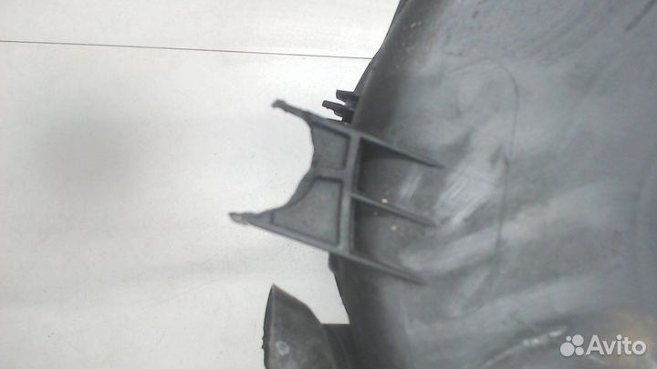 Корпус воздушного фильтра Toyota Land Cruiser Prad