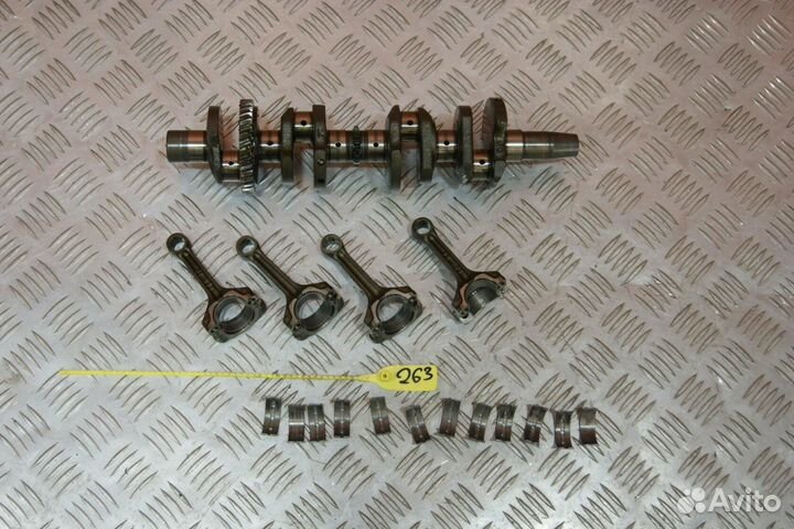 Коленвал Suzuki Bandit 250V-2