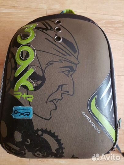 Школьный рюкзак