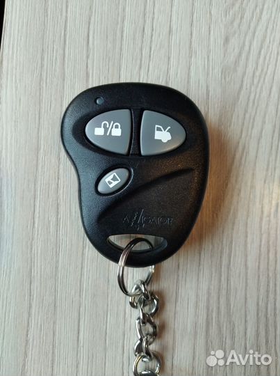 Брелок от автосигнализации alligator