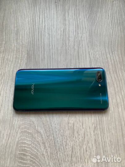 HONOR 10, 4/64 ГБ