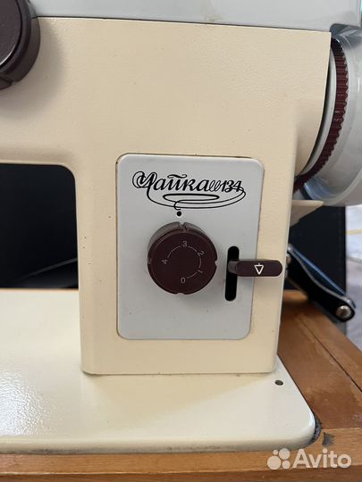 Швейная машинка чайка 134