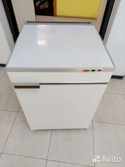 Рабочая Морозильная камера бу Бирюса 85см/Доставк