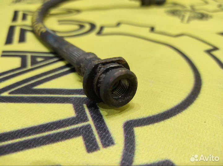 Шланг тормозной передний правый Nissan Teana J32