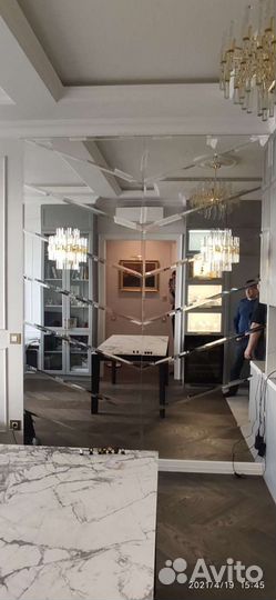 Монтажник изделий из стекла