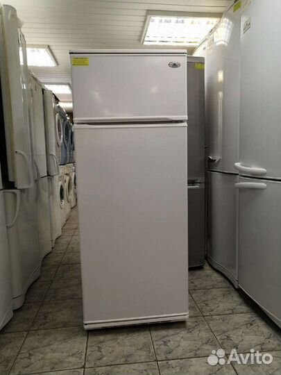 Холодильник Атлант. рабочий