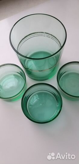 Вазы из зелёного стекла СССР, винтаж