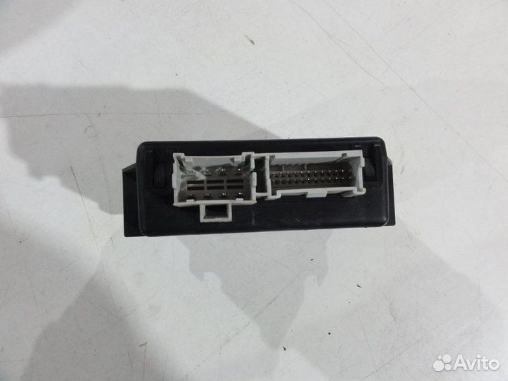 Блок управления вспомогательным оборудованием