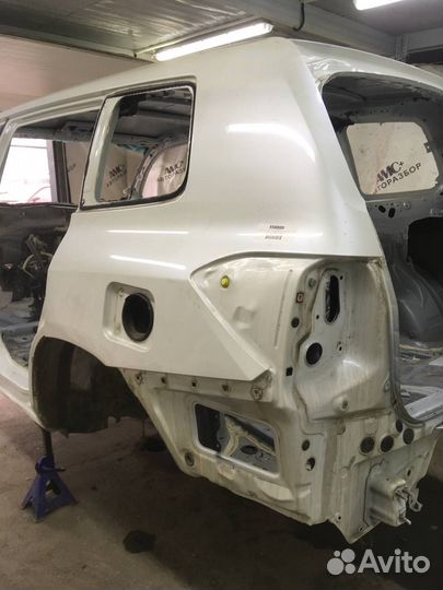 Крыло заднее левое Toyota Highlander