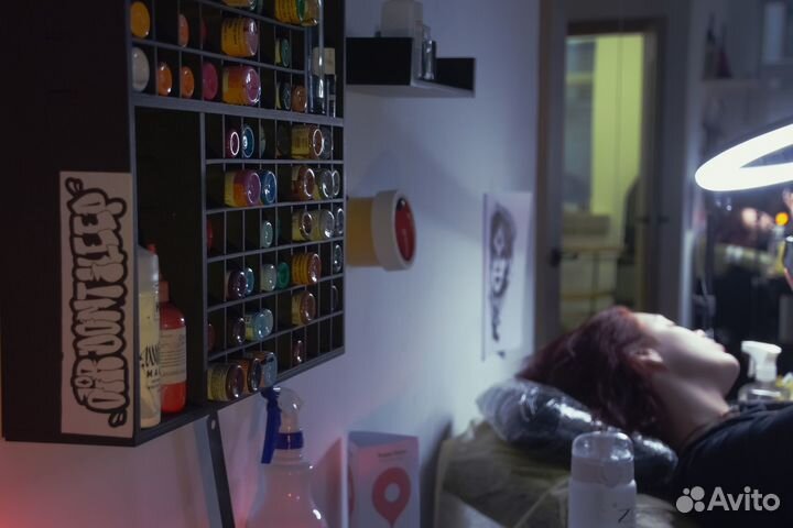 Аренда места тату студии