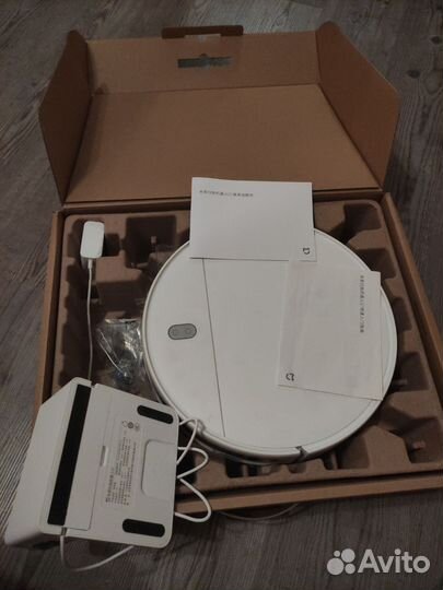 Робот-пылесос Xiaomi MiJia Sweeping Robot G1