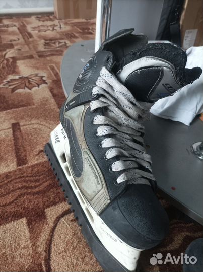 Коньки хоккейные 45.5 размер