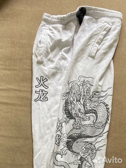 Спортивные штаны