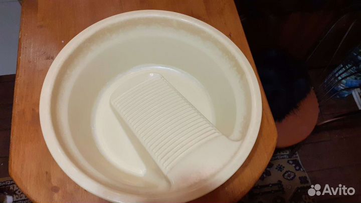 Тазик пластиковый