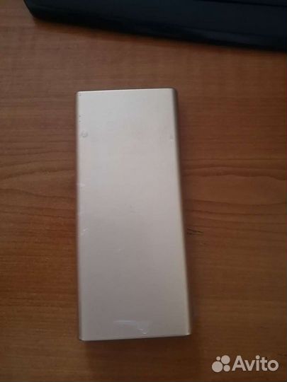 Повербанк на 20000 мА