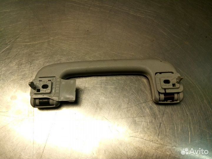 Ручка потолка задняя левая Mitsubishi Outlander Xl