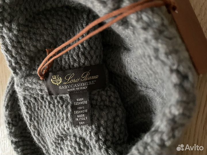 Шапка женская Loro Piana