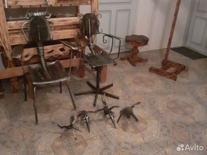 Птица мет.,пугало,для сада