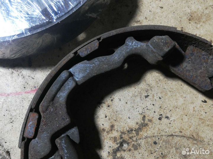 Механизм ручного тормоза Mitsubishi Lancer 9