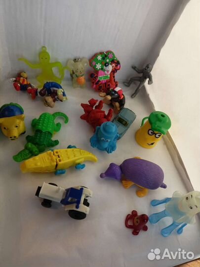 Игрушки из киндера 90х