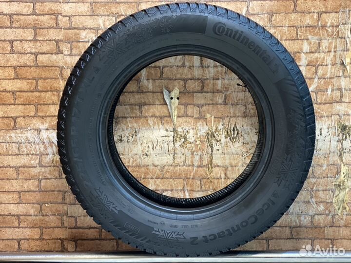 Continental IceContact 2 225/65 R17