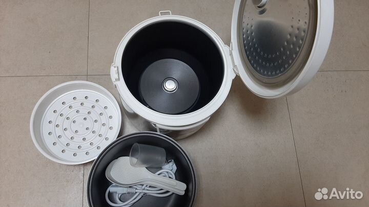 Мультиварка Redmond RMC-4503